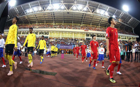 Ngưỡng đỉnh thế giới của tuyển Việt Nam vẫn kém Thái Lan 41 bậc