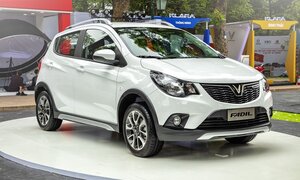 Thuế chồng phí khiến giá ô tô tại Việt Nam 'không thể rẻ được'