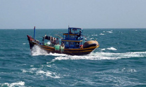 10 ngư dân Đà Nẵng may mắn thoát chết khi tàu gặp nạn trên vùng biển Thừa Thiên - Huế