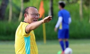 Báo Hàn Quốc: 'Park Hang Seo được đối đãi như người hùng dân tộc ở Việt Nam