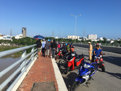Để lại xe máy trên cầu, người phụ nữ gieo mình xuống sông Hàn, Đà Nẵng tự tử