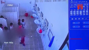 Lạ đời trường mầm non ở Nam Định lắp camera trong... nhà vệ sinh