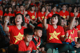 Ngàn cung bậc cảm xúc trận bán kết lượt đi giữa Việt Nam - Philippines