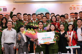 Học viện Cảnh sát Nhân dân giành giải đặc biệt Olympic tiếng Anh chuyên toàn quốc