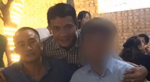 Tạm đình chỉ công tác thiếu tá công an ăn nhậu cùng đương sự trong lúc đi xác minh vụ án