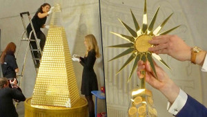 Video: Lóa mắt với cây Giáng sinh làm từ 2.018 đồng xu vàng nguyên chất