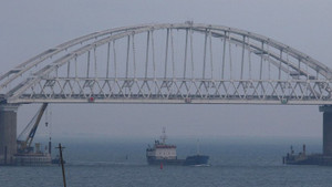 Nga 'xuống nước' trước Ukraine sau sự cố trên eo biển Kerch?