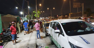 Chủ đầu tư BOT An Sương chuẩn bị tờ 100 đồng đề phòng tài xế dùng tiền lẻ phản đối