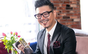 Gã giang hồ dữ tợn của 'Người phán xử' ra album nhạc lãng mạn