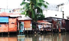 TP.HCM sẽ di dời hơn 16.000 căn nhà trên kênh rạch