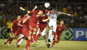 Quyết thắng Việt Nam, HLV Eriksson sẽ chơi chiến thuật ‘lấy thịt đè người’?