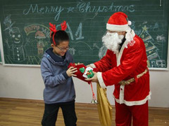 Phòng giáo dục ở TP.HCM cấm trường học tổ chức Noel khiến phụ huynh bức xúc