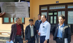 Vì sao dân kéo đến kỳ họp HĐND tỉnh Thừa Thiên - Huế đòi xử lý cán bộ tiêu cực?