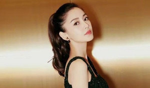 Giữa tin đồn ly hôn, Angela Baby không đi thảm đỏ cùng Huỳnh Hiểu Minh