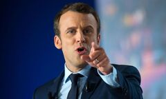 Tổng thống Macron tuyên bố tình trạng khẩn cấp về kinh tế ở Pháp