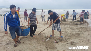 Sau mưa ngập lịch sử, Chủ tịch Đà Nẵng chỉ đạo gấp rút xử lý môi trường