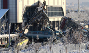 Tai nạn tàu cao tốc ở Thổ Nhĩ Kỳ: Ít nhất 7 người chết, 46 người bị thương