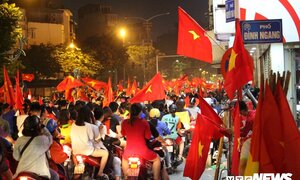 Hà Nội cấm ô tô tại 20 tuyến đường trong trận chung kết AFF Cup 2018