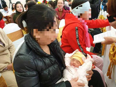 Em bé thứ 100 ra đời bằng phương pháp thụ tinh trong ống nghiệm ở Quảng Ninh