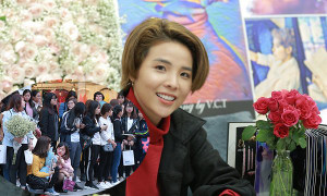 Bất chấp thời tiết lạnh, hàng trăm fan đứng đợi gặp Vũ Cát Tường