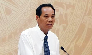 Phó chủ tịch tỉnh Bình Thuận nhập viện cấp cứu khi đang họp