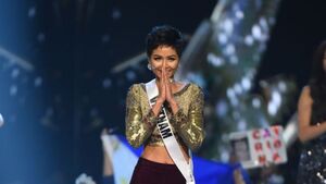 Vì sao H'Hen Niê được yêu quý, không chỉ ở Việt Nam?