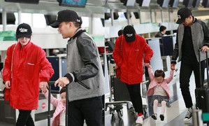 Hình ảnh bên nhau ngọt ngào cuối cùng của Dương Mịch - Lưu Khải Uy khiến fan thương cho bé Tiểu Gạo Nếp