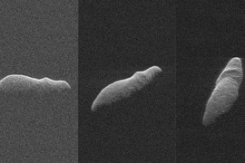 Tiểu hành tinh hình hà mã ngâm nước bay sượt qua Trái Đất