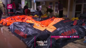 Thảm họa sóng thần Indonesia: Tang thương cảnh xác người la liệt chờ nhận dạng