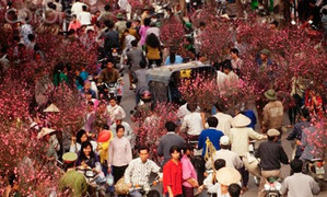 Tục đi chợ Tết - Nét đẹp văn hóa lâu đời của người Việt