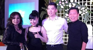 Trương Nam Thành và bà xã doanh nhân tổ chức lễ cưới trong đêm Noel