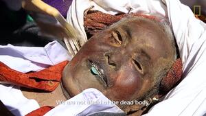 Video: Rùng rợn tục sống chung cùng xác chết suốt nhiều năm ở Indonesia