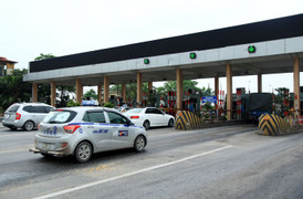 Video: Hỗn loạn tại trạm BOT Bắc Thăng Long - Nội Bài