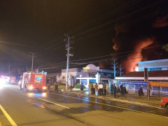 Đang cháy lớn tại khu công nghiệp ở Cần Thơ