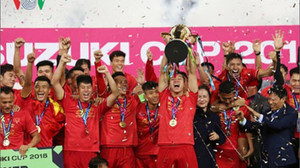 Đội tuyển bóng đá Quốc gia vào đề Văn: Nên hay không?