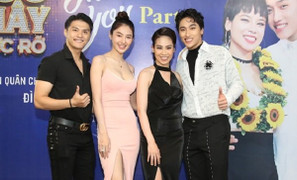 Lâm Vinh Hải thích thú, liên tục đòi bế con của cặp đôi Quán quân '100 giây rực rỡ'