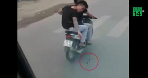 2 thanh niên xăm trổ nghi rải chông trước đầu ô tô: Công an vào cuộc