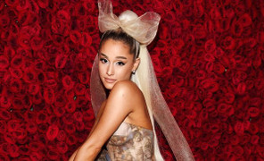 Ariana Grande tiếp tục hủy show vào phút chót qua mạng xã hội