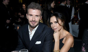 Vợ chồng Beckham - Victoria tổ chức tiệc tất niên sau thông tin rạn nứt