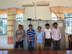 Lắc tài xỉu, 16 con bạc ở Phú Quốc bị tạm giữ trong ngày cuối năm