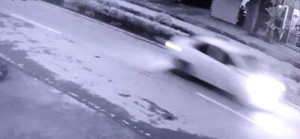 Truy tìm ô tô đâm hai cụ bà thương vong, bỏ mặc nạn nhân rồi tháo chạy ở Nghệ An