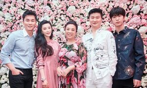 Em trai Phạm Băng Băng được bồi thường vì tin đồn là con rơi của chị