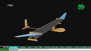 Clip: Máy bay không động cơ lướt vù vù trên không như phim viễn tưởng