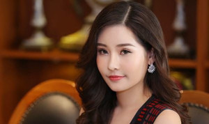 Lê Âu Ngân Anh khởi kiện Cục Nghệ thuật Biểu diễn, vẫn quyết đi thi 'Miss Intercontinental 2018'