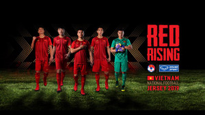Video: Tuyển Việt Nam khoe áo đấu mới sắp ra mắt ở Asian Cup