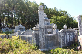 Đi tìm ông 'Ba Bị' nằm trong mộ tháp nơi cổ tự xứ Huế