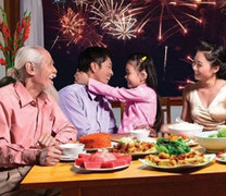 Bữa cơm tất niên - bữa cơm đoàn viên thiêng liêng trong văn hóa Việt