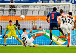 Báo Thái Lan cay đắng: 'Voi chiến' gục ngã, có thể sớm chia tay Asian Cup