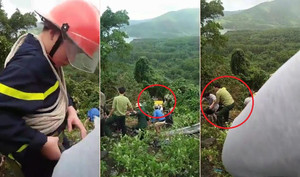 Clip: Chăng dây giải cứu nạn nhân vụ xe khách lao xuống vực ở đèo Hải Vân