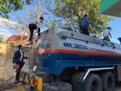 Làm giấy tờ giả chở 14.000 lít xăng từ TP.HCM về Đắk Lắk tiêu thụ